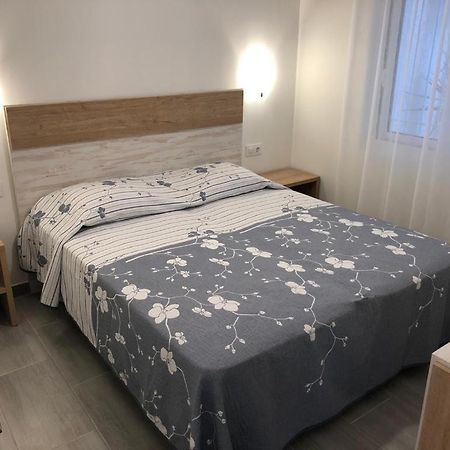 Apartament Veuras El Mar - Belleza 2 Roses Buitenkant foto