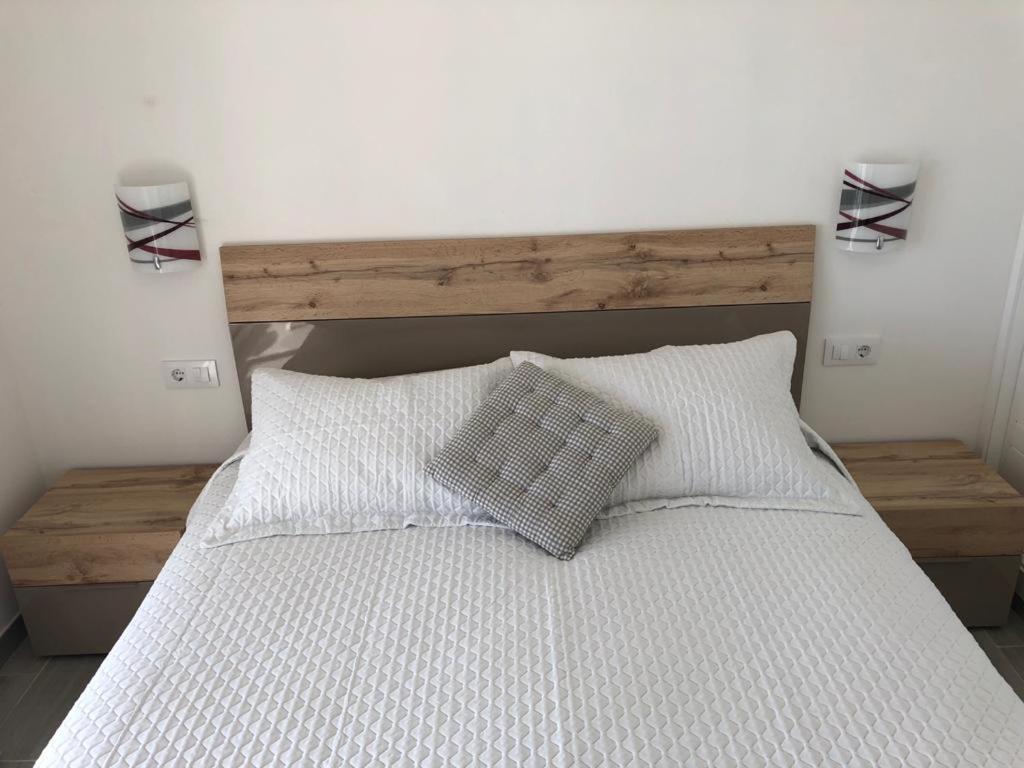 Apartament Veuras El Mar - Belleza 2 Roses Buitenkant foto